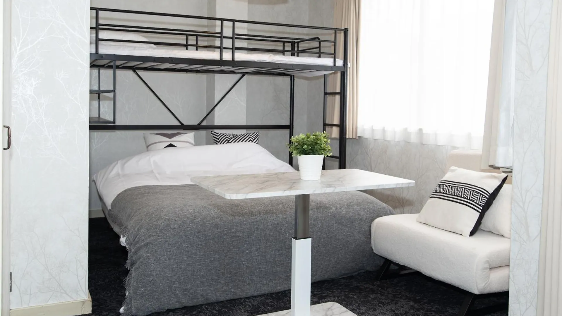 Beau Charme Apartment Osaka Japan
